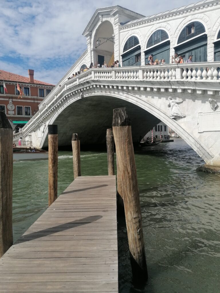 Ponte di Rialto a Venezia