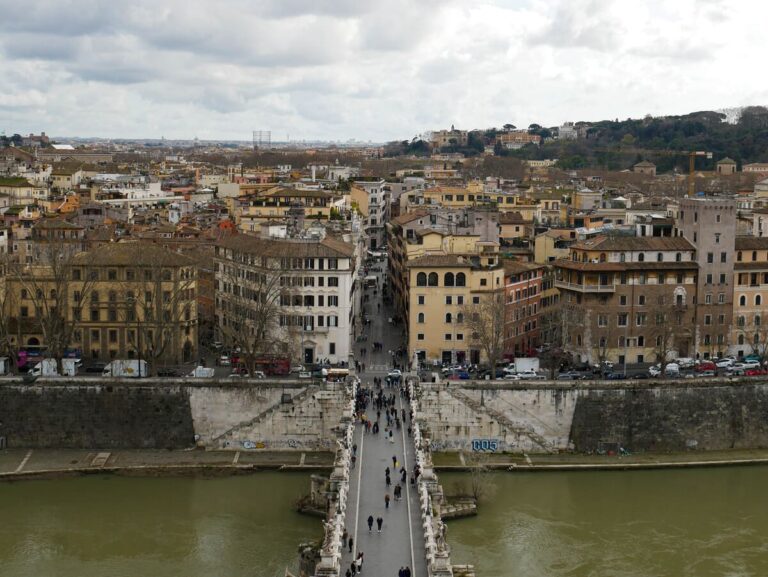 Ponte Sant'Angelo visto dall'alto di Castel Sant'Angelo