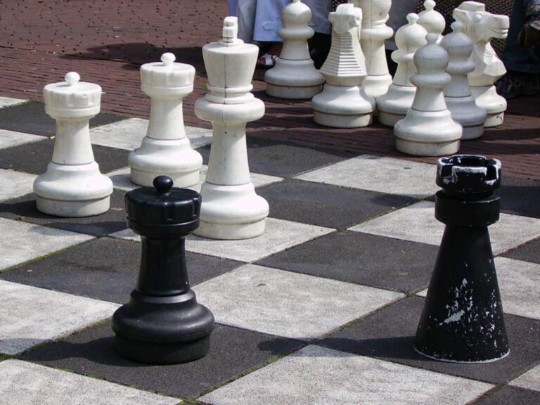 Scacchiera pavimentata in Max Euweplein ad Amsterdam